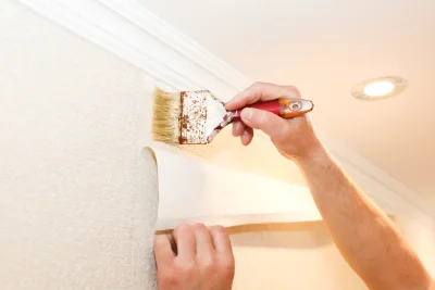 Pose de papier peint à Darnets — revêtements muraux et toiles de verre